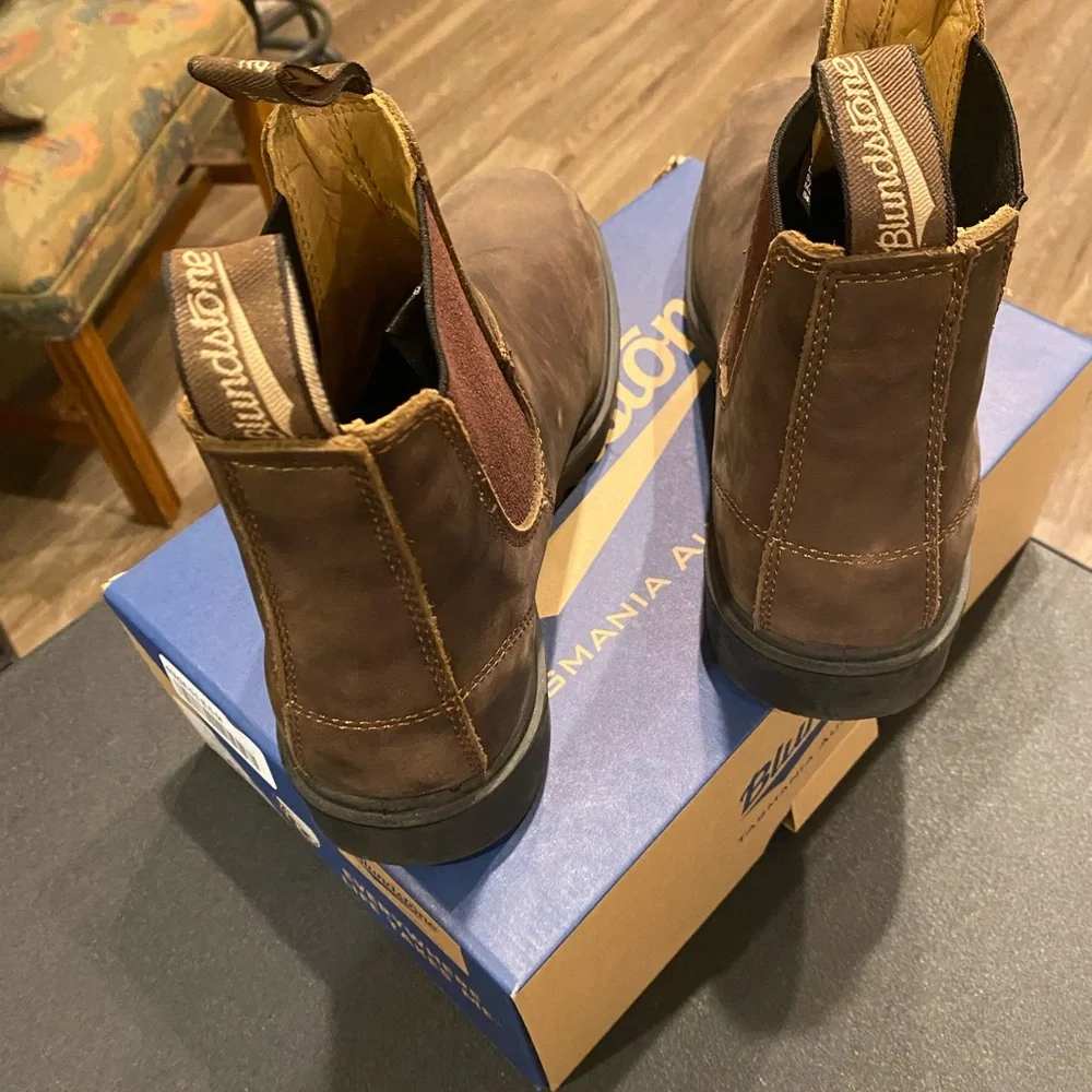 Blundstone Brown Chukka Chelsea Boots - Picture 6 of 7